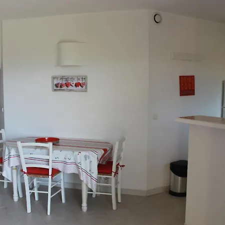 Appartement Superbe Au Village Marin